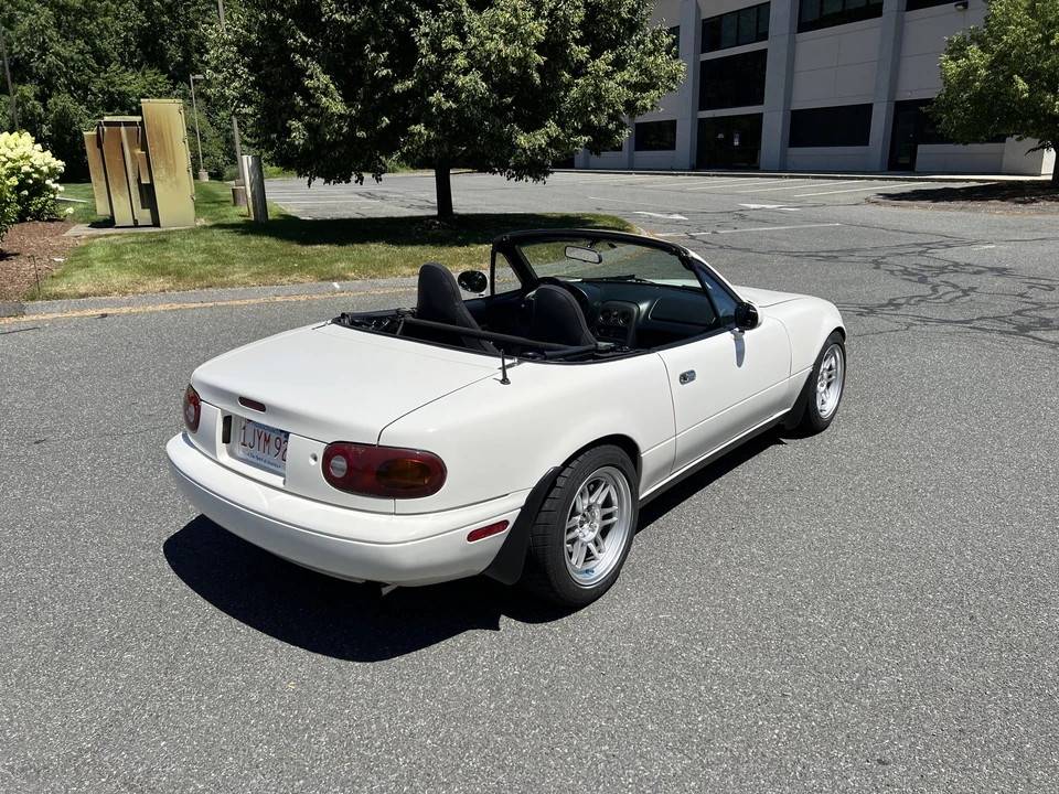1995 Mazda NA MX-5 Miata - Image 14 of 31