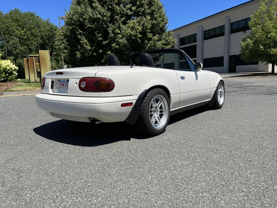 1995 Mazda NA MX-5 Miata - Image 13 of 31