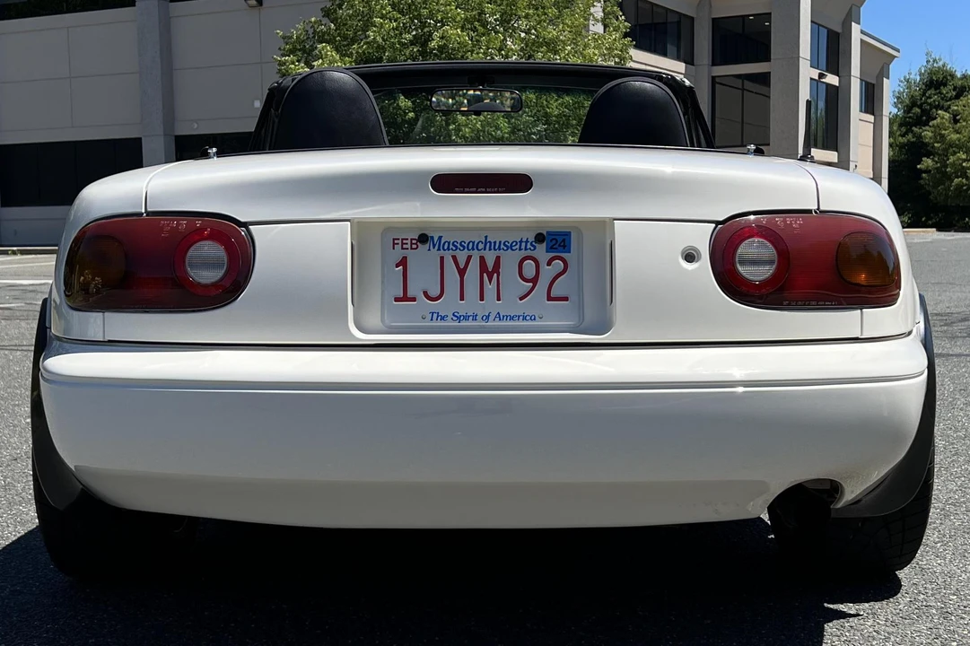 1995 Mazda NA MX-5 Miata - Image 5 of 31