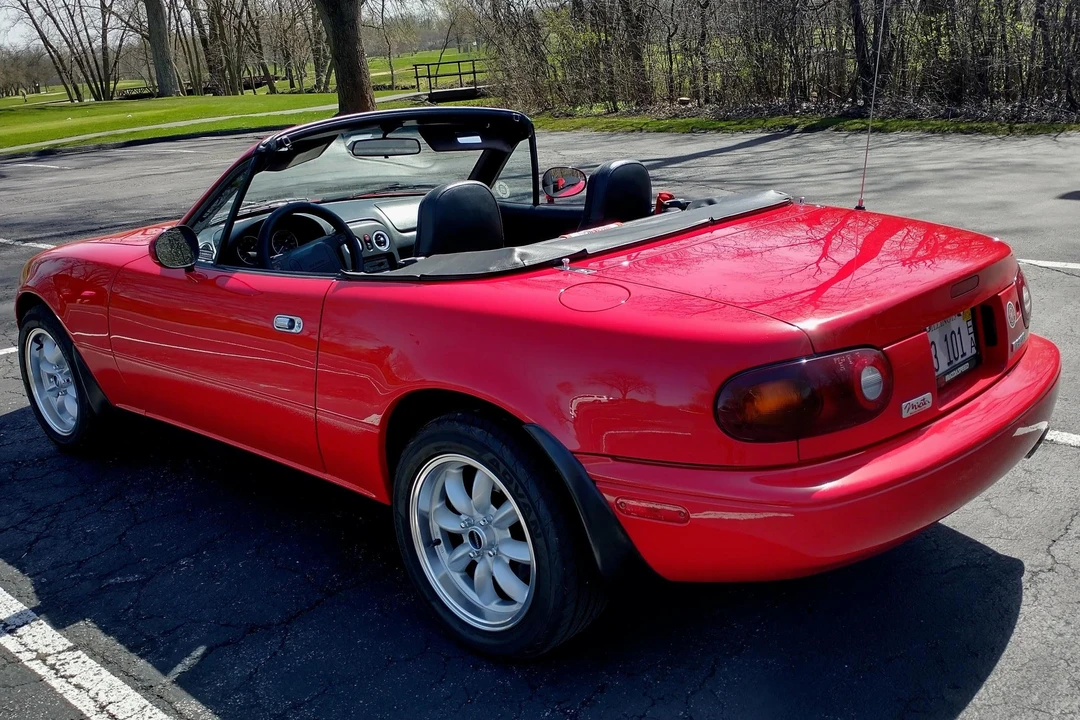 1995 Mazda NA MX-5 Miata - Image 4 of 31
