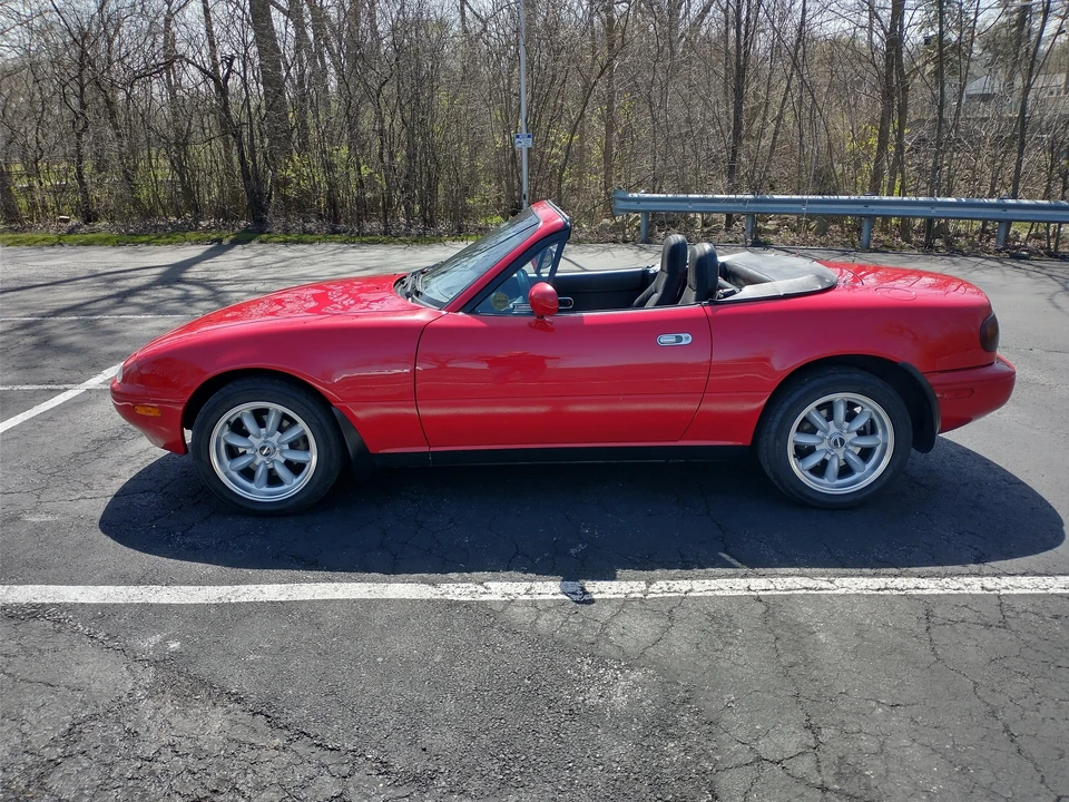 1995 Mazda NA MX-5 Miata - Image 6 of 31
