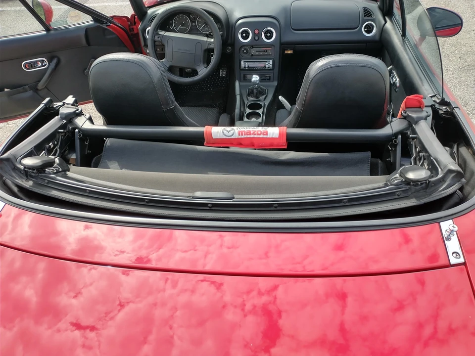 1995 Mazda NA MX-5 Miata - Image 28 of 31