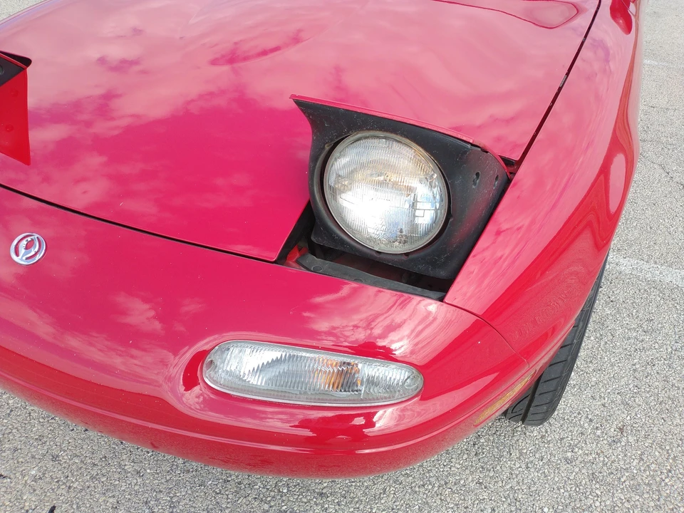 1995 Mazda NA MX-5 Miata - Image 16 of 31