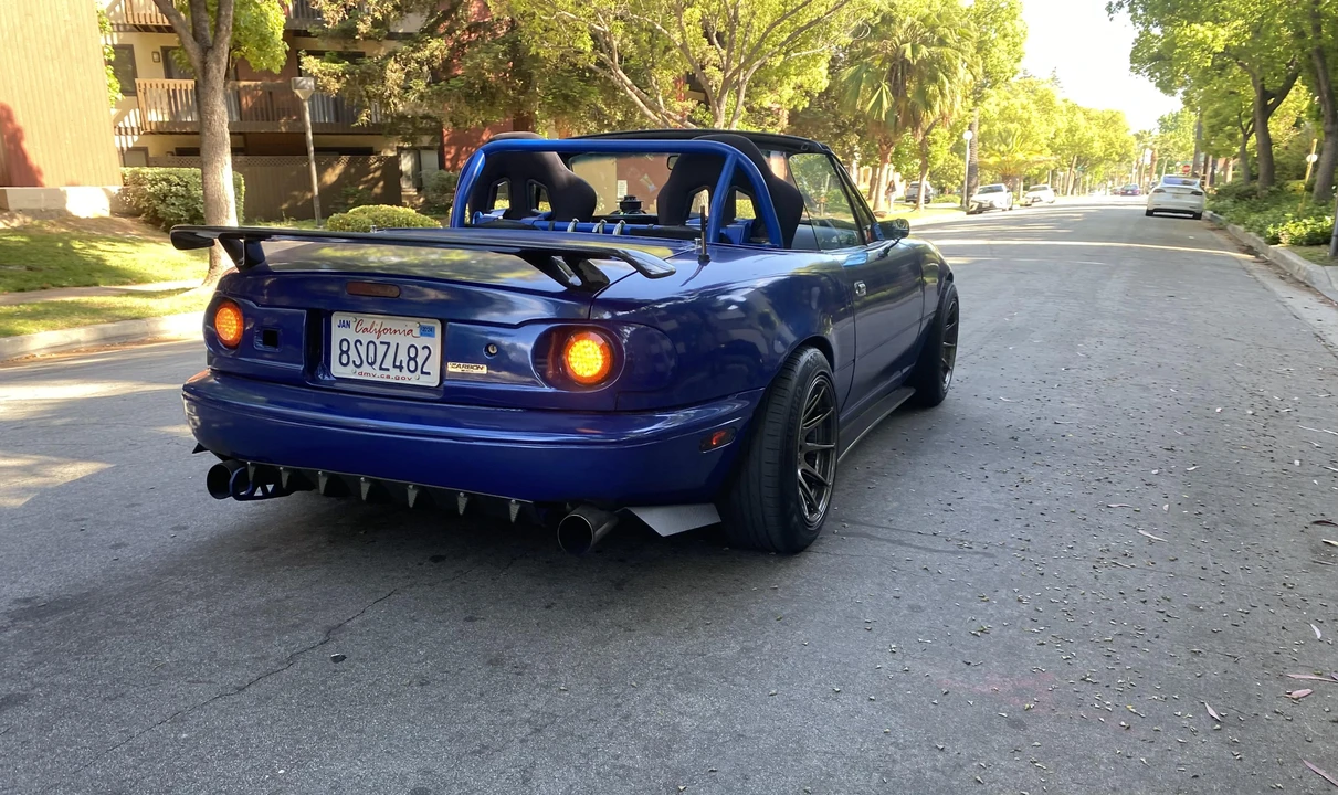 1995 Mazda NA MX-5 Miata - Image 26 of 31