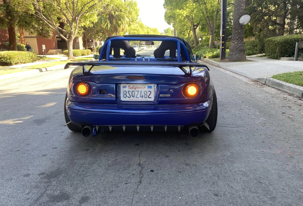 1995 Mazda NA MX-5 Miata - Image 25 of 31