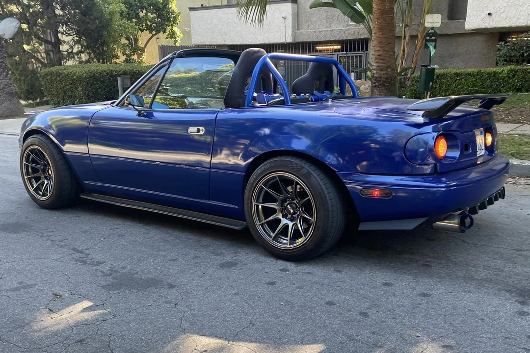 1995 Mazda NA MX-5 Miata - Image 4 of 31