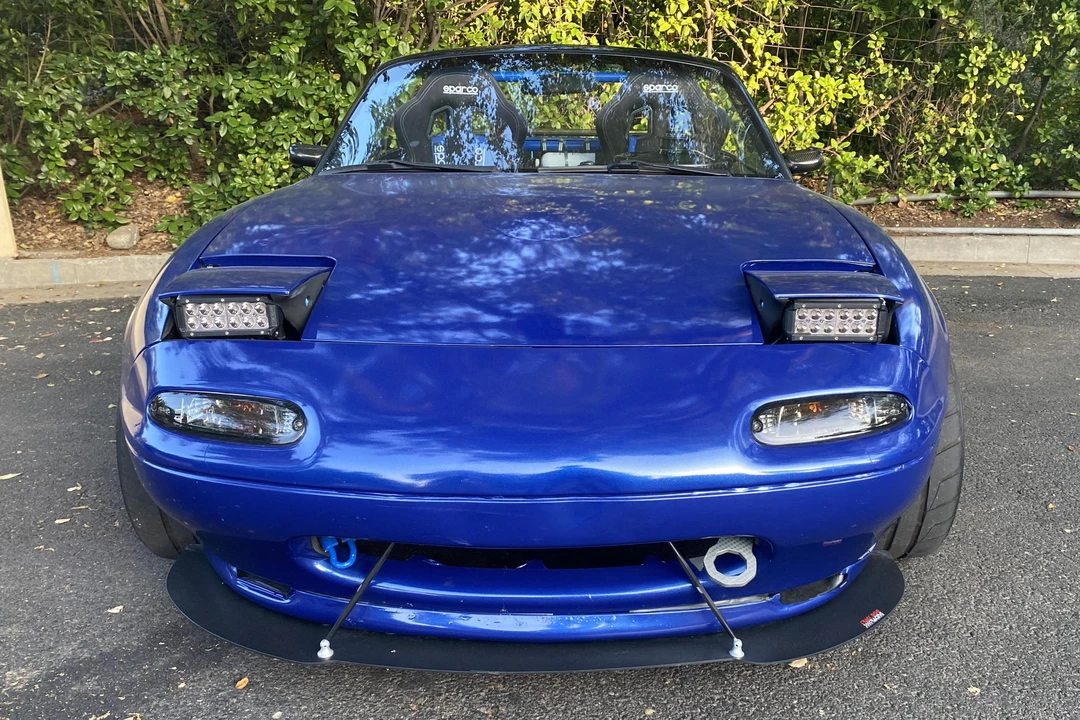 1995 Mazda NA MX-5 Miata - Image 2 of 31