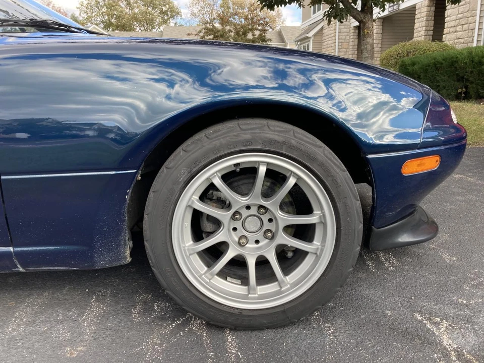 1995 Mazda NA MX-5 Miata - Image 30 of 31