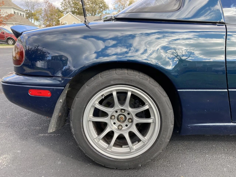 1995 Mazda NA MX-5 Miata - Image 29 of 31