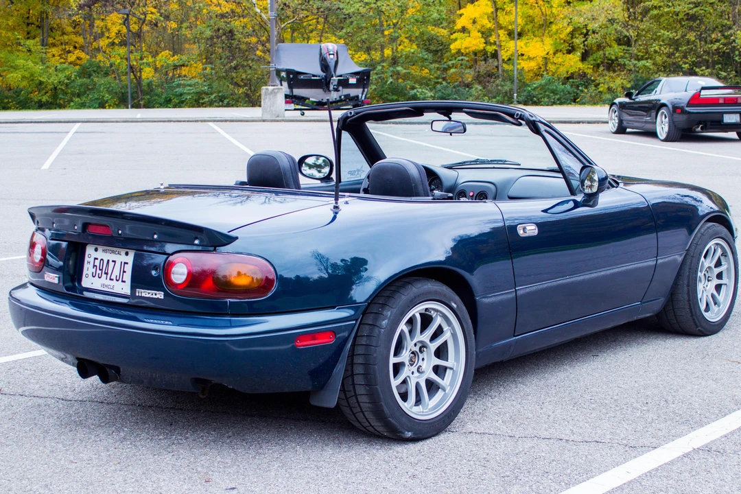 1995 Mazda NA MX-5 Miata - Image 4 of 31