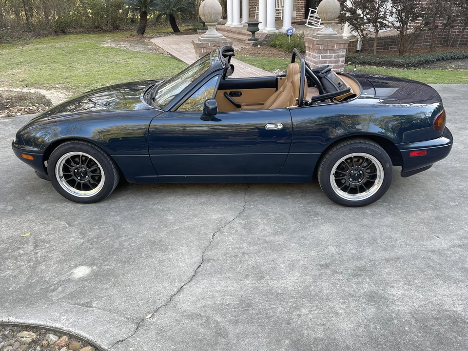 1995 Mazda NA MX-5 Miata - Image 8 of 31