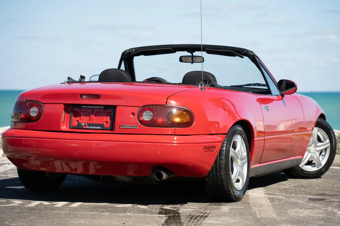 1995 Mazda NA MX-5 Miata - Image 4 of 31