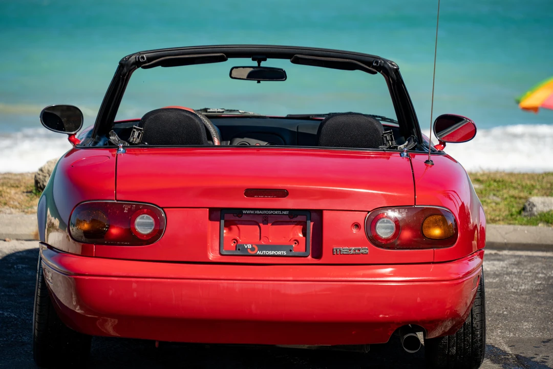 1995 Mazda NA MX-5 Miata - Image 16 of 31