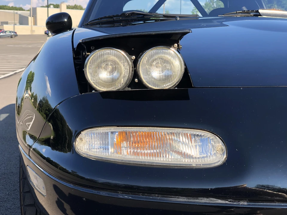 1995 Mazda NA MX-5 Miata - Image 12 of 14