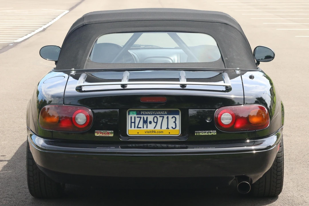1995 Mazda NA MX-5 Miata - Image 5 of 14