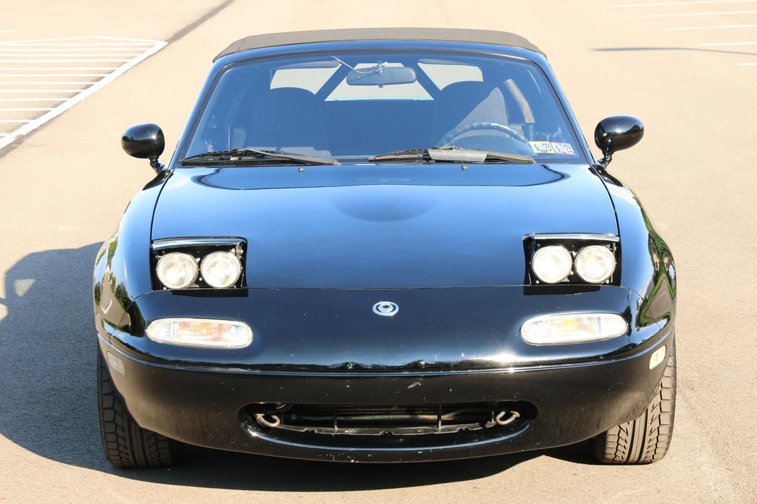 1995 Mazda NA MX-5 Miata - Image 2 of 14