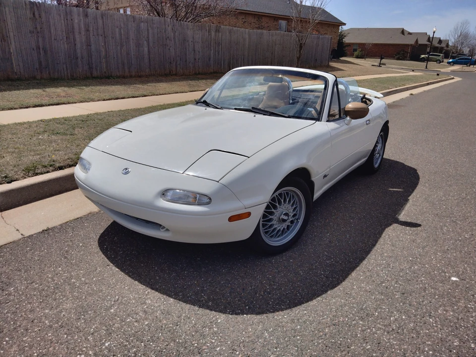 1995 Mazda NA MX-5 Miata - Image 8 of 31