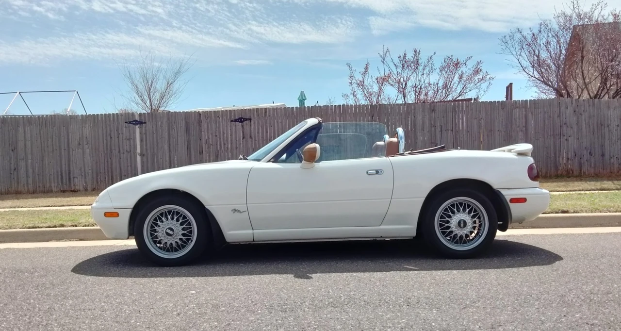 1995 Mazda NA MX-5 Miata - Image 12 of 31