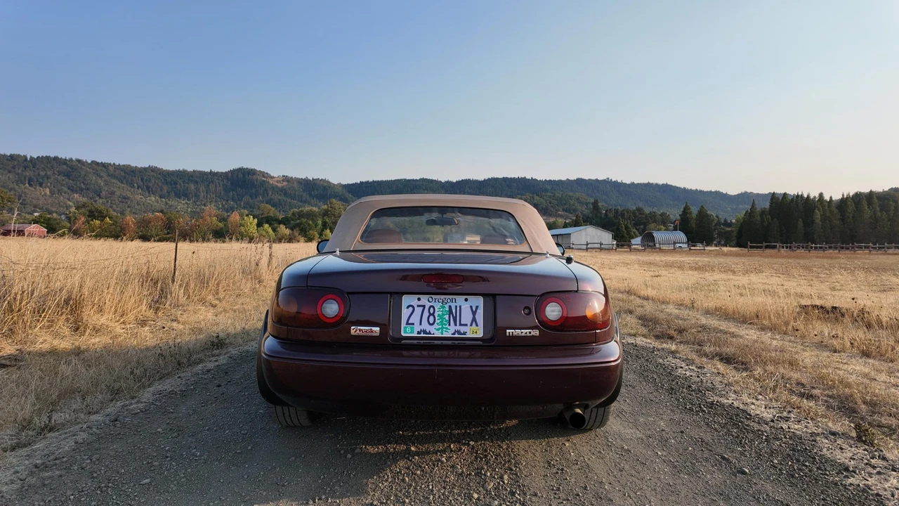1995 Mazda NA MX-5 Miata - Image 25 of 31