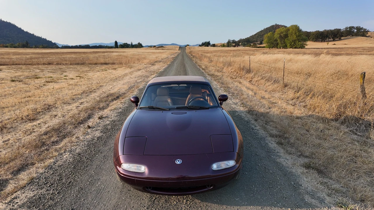 1995 Mazda NA MX-5 Miata - Image 22 of 31