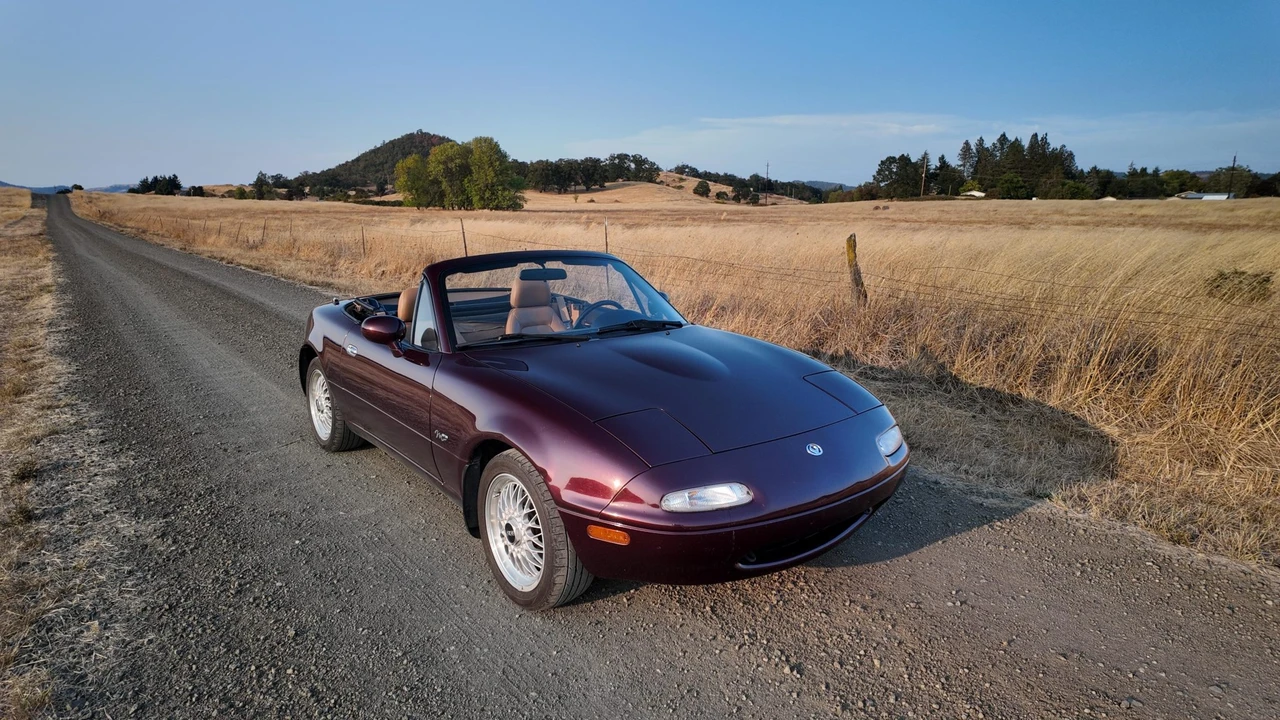 1995 Mazda NA MX-5 Miata - Image 20 of 31