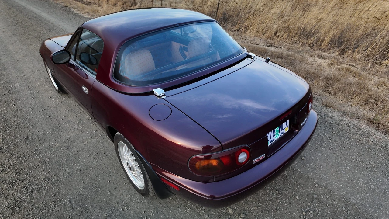 1995 Mazda NA MX-5 Miata - Image 7 of 31