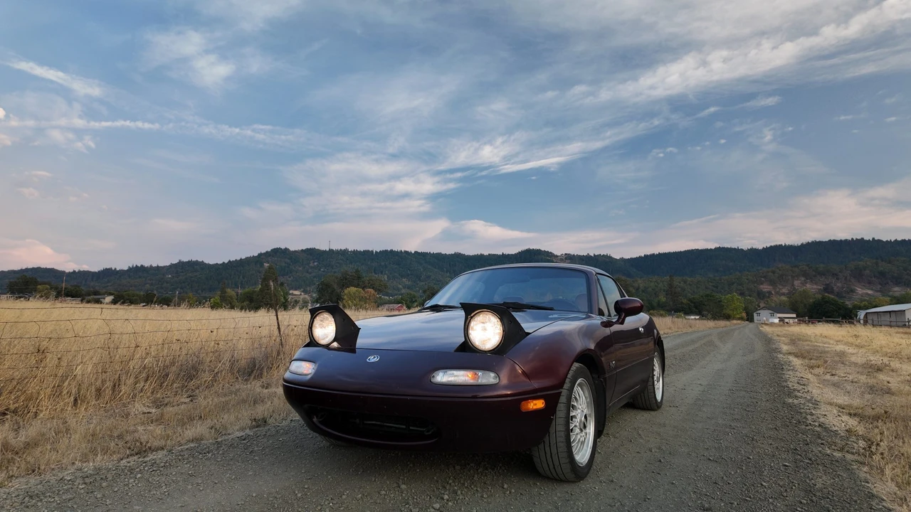 1995 Mazda NA MX-5 Miata - Image 29 of 31