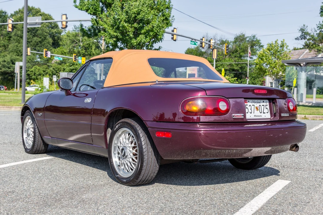 1995 Mazda NA MX-5 Miata - Image 13 of 31