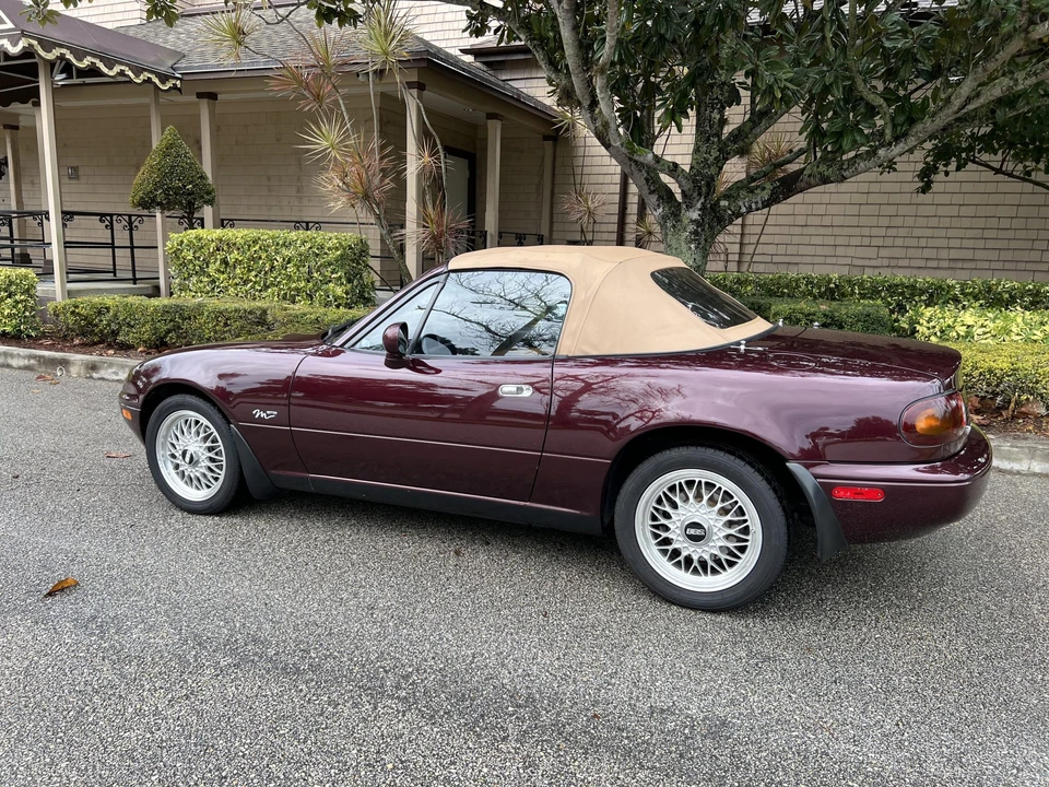 1995 Mazda NA MX-5 Miata - Image 28 of 31