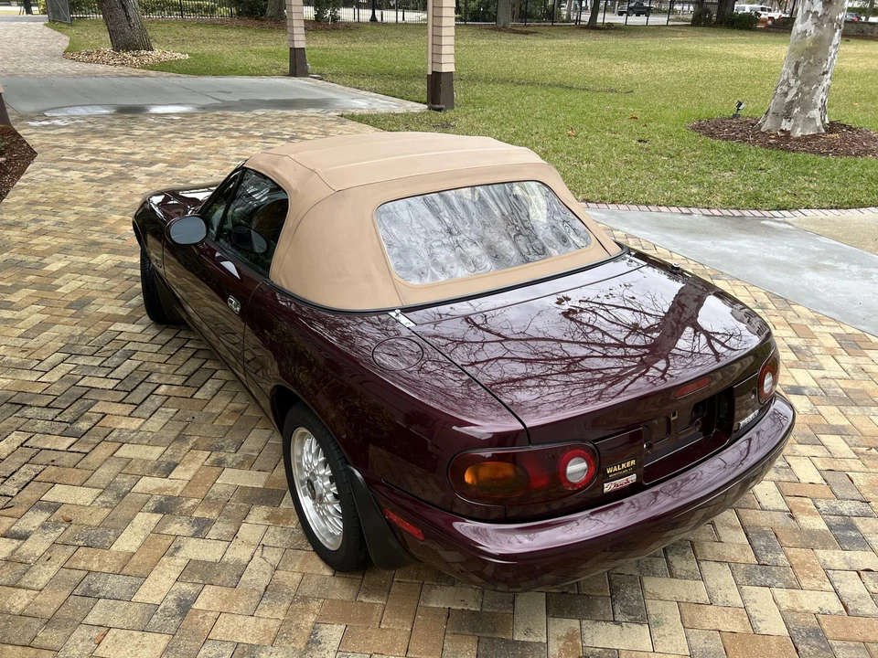 1995 Mazda NA MX-5 Miata - Image 8 of 31
