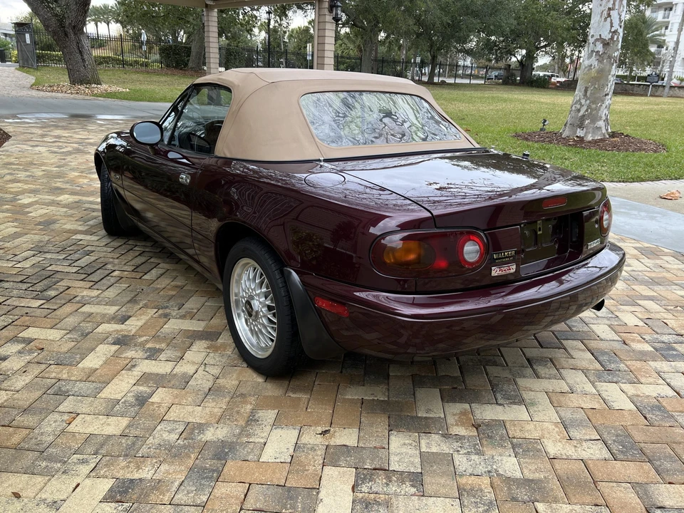 1995 Mazda NA MX-5 Miata - Image 9 of 31