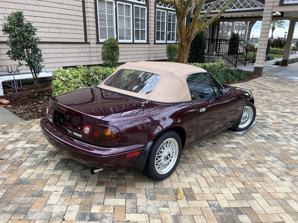 1995 Mazda NA MX-5 Miata - Image 11 of 31