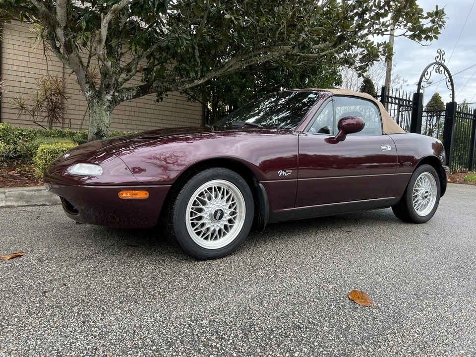 1995 Mazda NA MX-5 Miata - Image 24 of 31