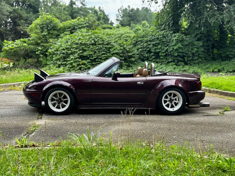 1995 Mazda NA MX-5 Miata - Image 6 of 31