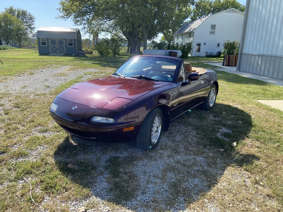 1995 Mazda NA MX-5 Miata - Image 4 of 31