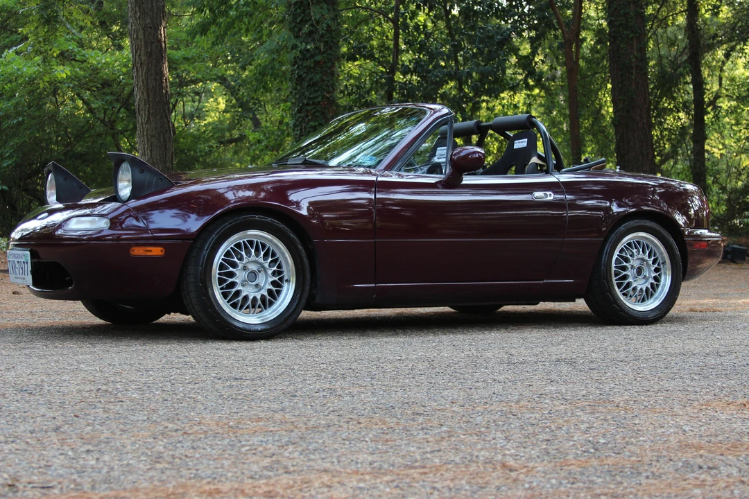 1995 Mazda NA MX-5 Miata - Image 8 of 31