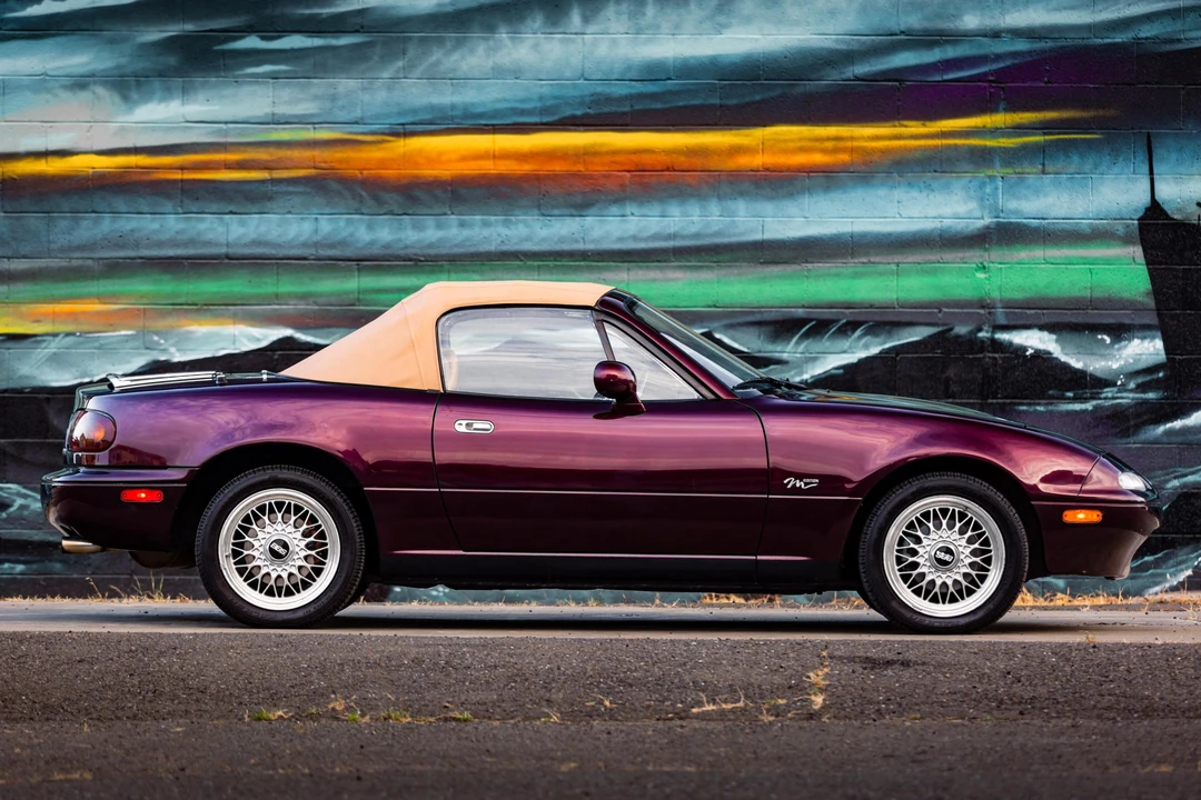 1995 Mazda NA MX-5 Miata - Image 3 of 31
