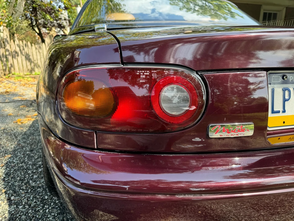 1995 Mazda NA MX-5 Miata - Image 30 of 31
