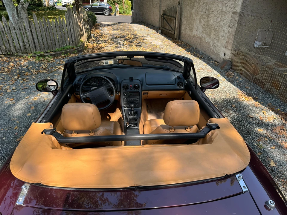 1995 Mazda NA MX-5 Miata - Image 19 of 31