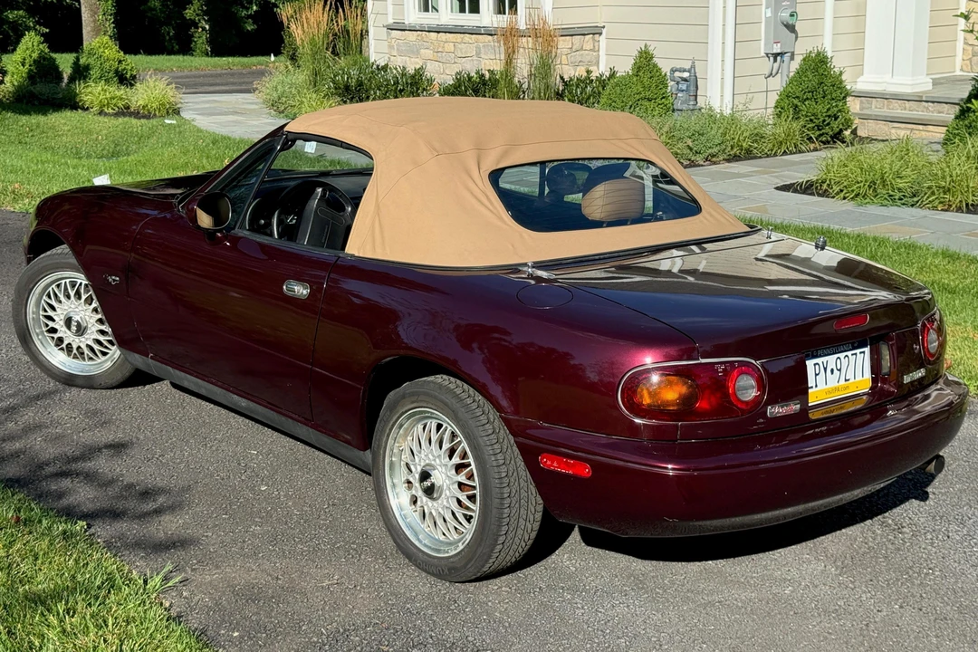 1995 Mazda NA MX-5 Miata - Image 4 of 31