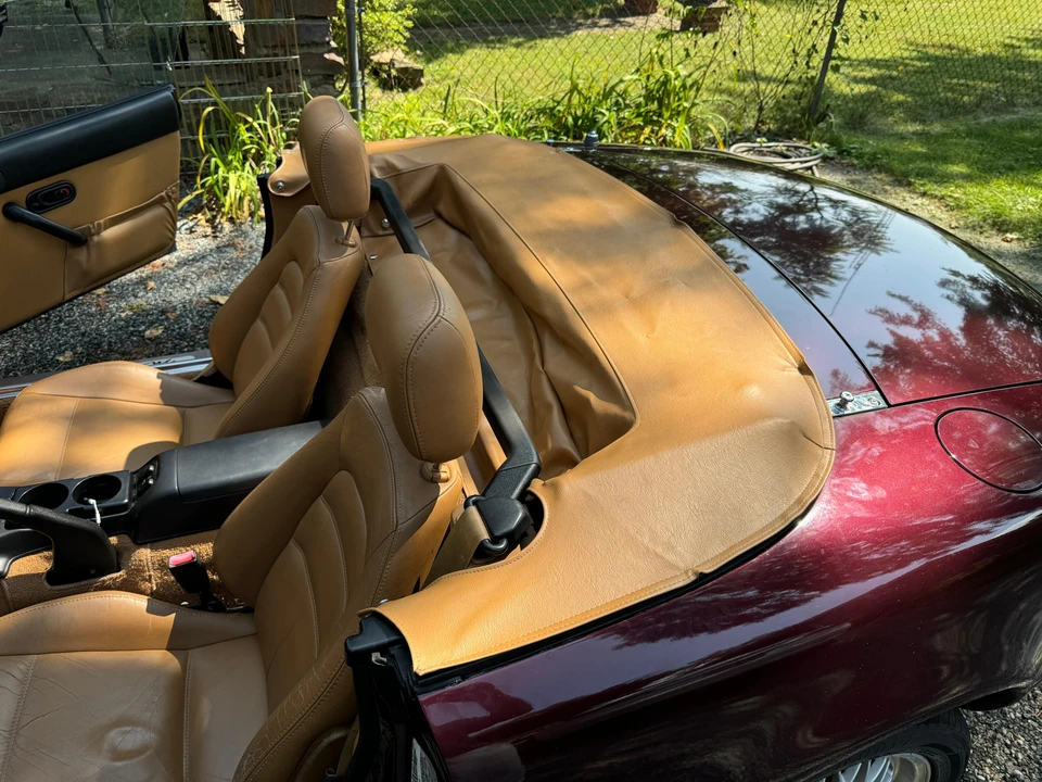 1995 Mazda NA MX-5 Miata - Image 14 of 31