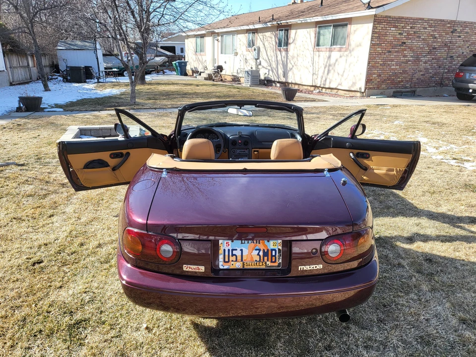 1995 Mazda NA MX-5 Miata - Image 24 of 31