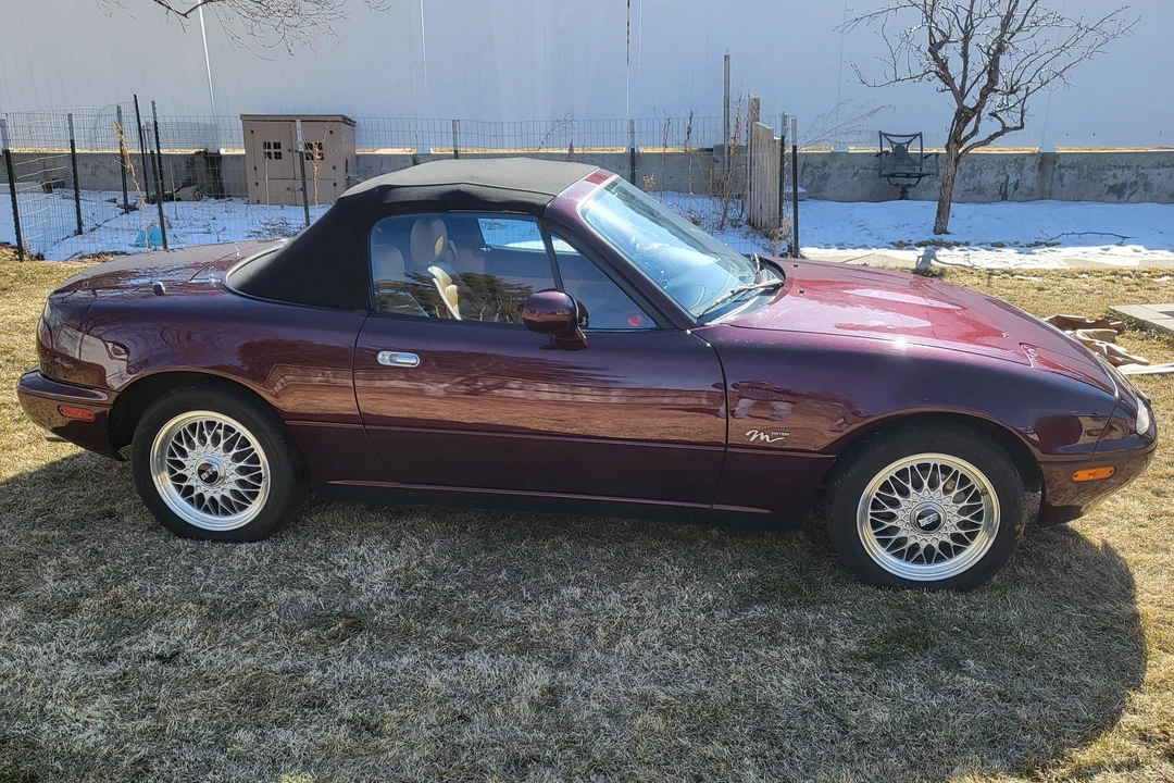 1995 Mazda NA MX-5 Miata - Image 17 of 31