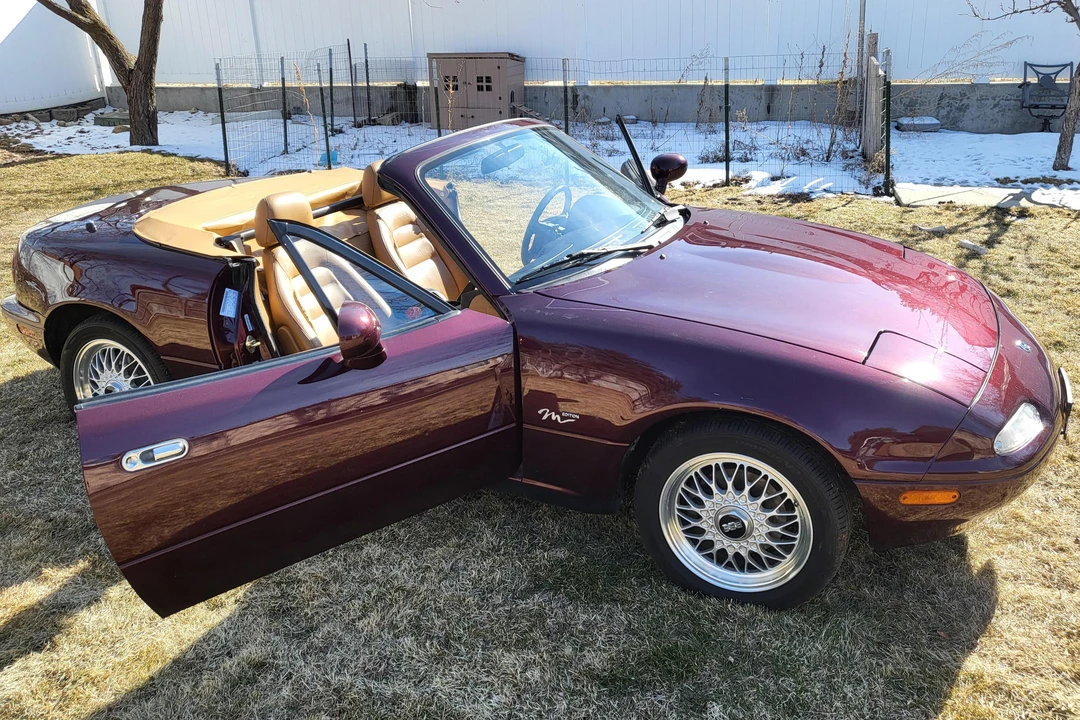 1995 Mazda NA MX-5 Miata - Image 26 of 31