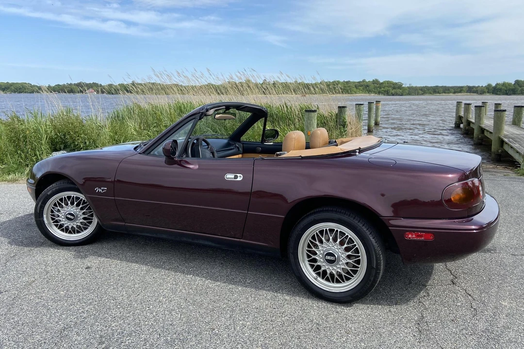 1995 Mazda NA MX-5 Miata - Image 4 of 31