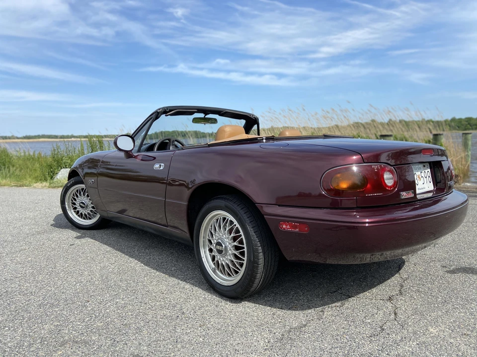 1995 Mazda NA MX-5 Miata - Image 12 of 31