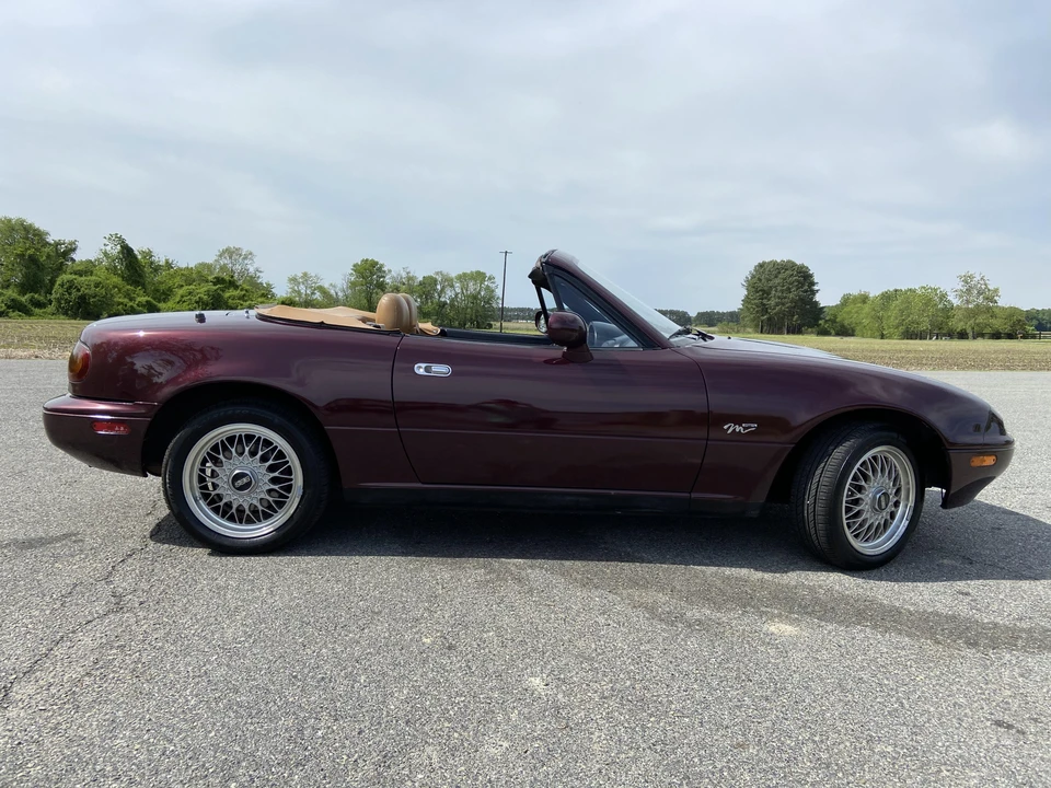 1995 Mazda NA MX-5 Miata - Image 17 of 31