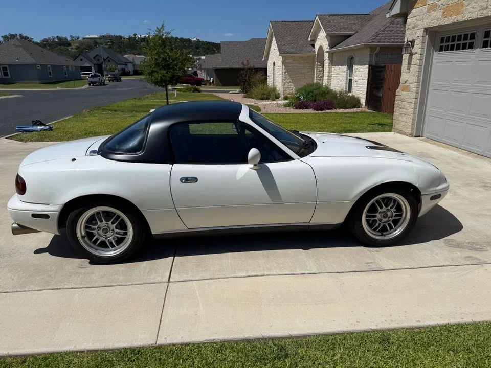 1995 Mazda NA MX-5 Miata - Image 2 of 13