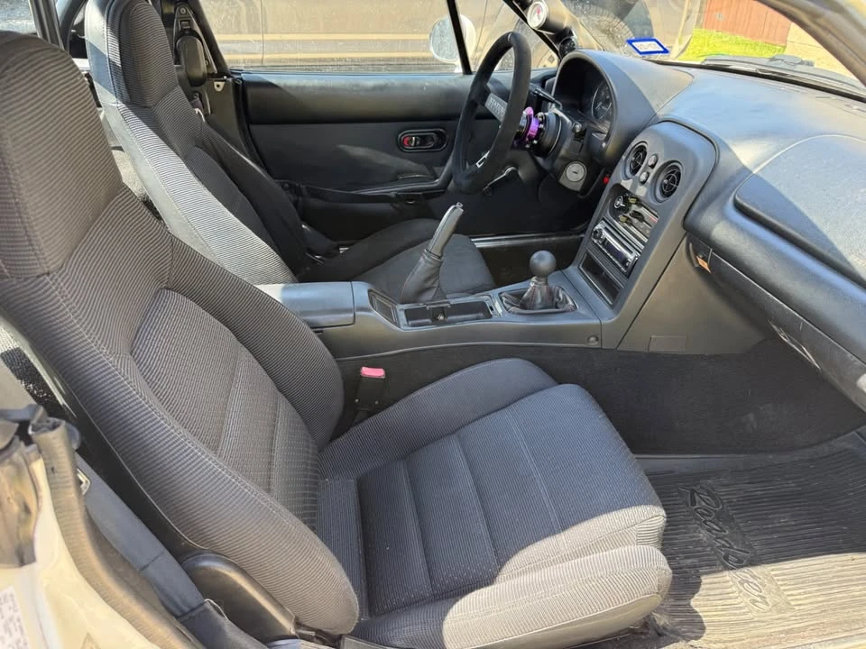 1995 Mazda NA MX-5 Miata - Image 10 of 13