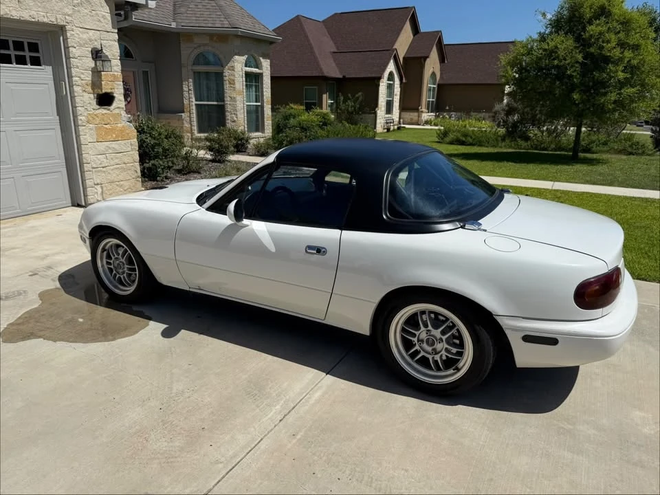 1995 Mazda NA MX-5 Miata - Image 4 of 13